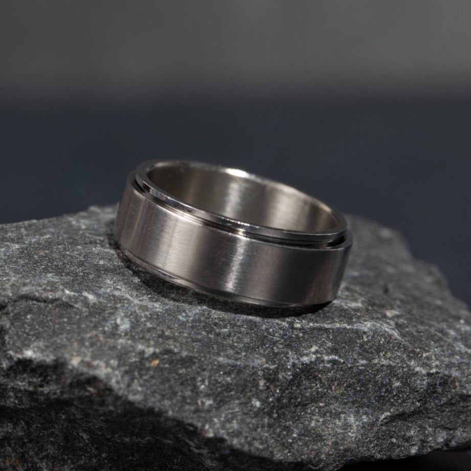 Aura Ring - ETURNAL