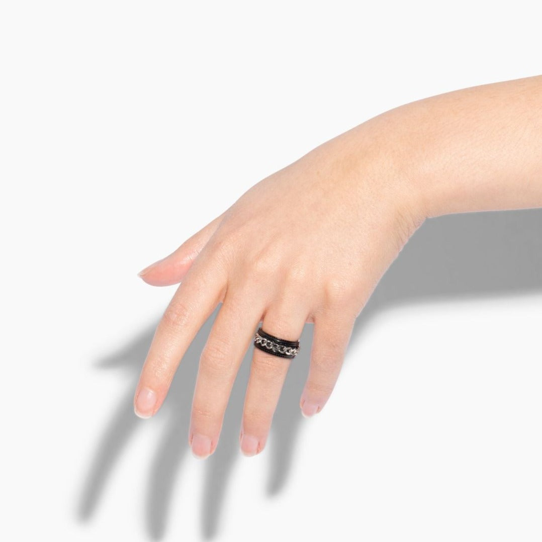 MIDNIGHT CHAIN RING